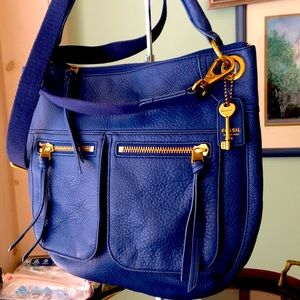 Fossil blue leather messenger type shoulder bag